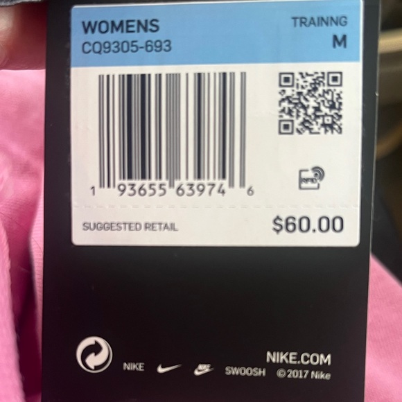 Nike Medium NWT Women's Vibrant Pink Crewneck Sweatshirt - Picture 4 of 4